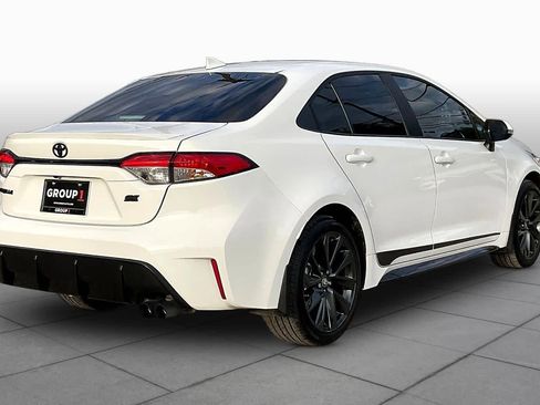 Used 2026 Toyota Corolla SE image 13