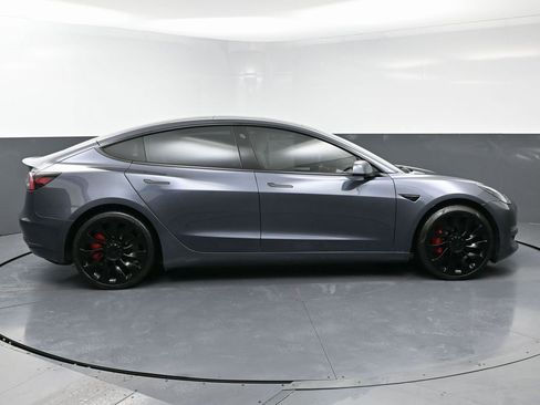 Used 2023 Tesla Model 3 Performance image 7