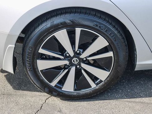 Used 2019 Nissan Altima 2.5 SL image 11