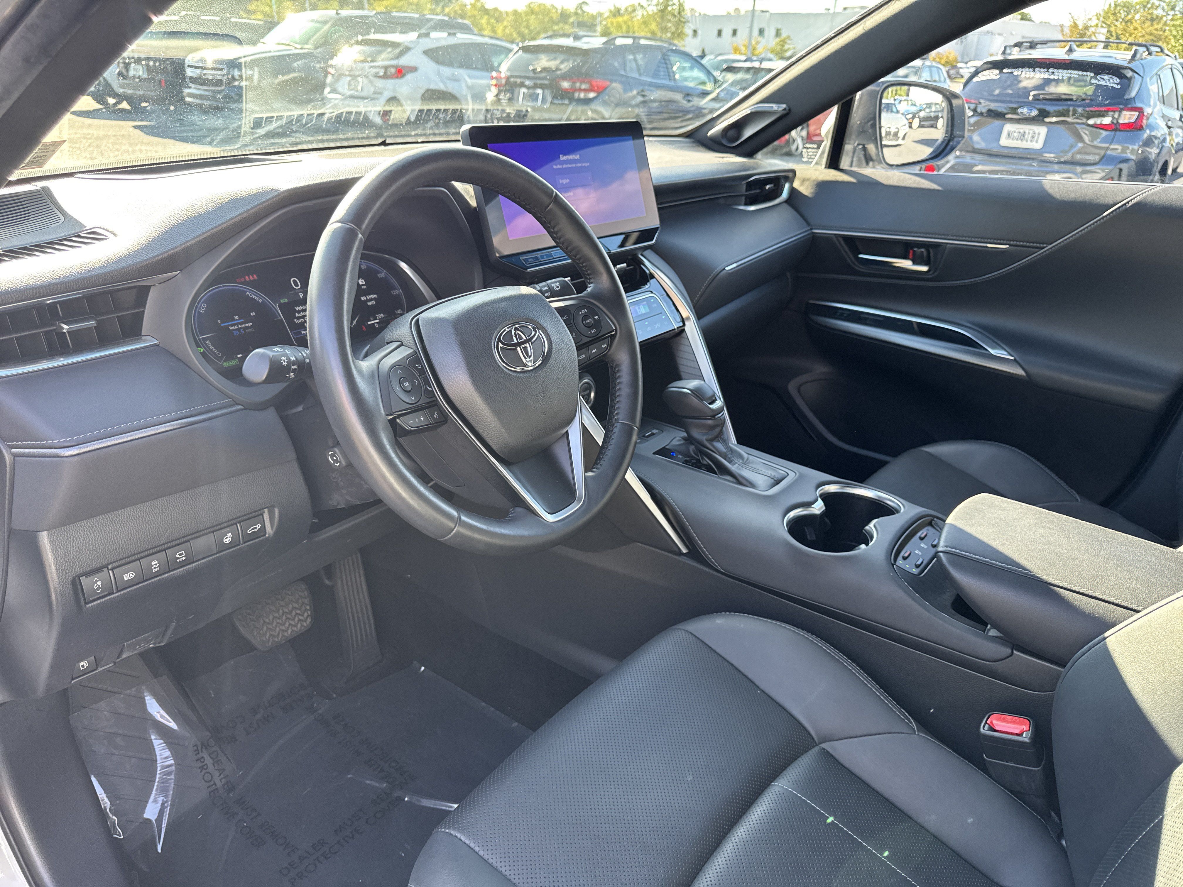 Used 2023 Toyota Venza Limited AWD/4WD image 4