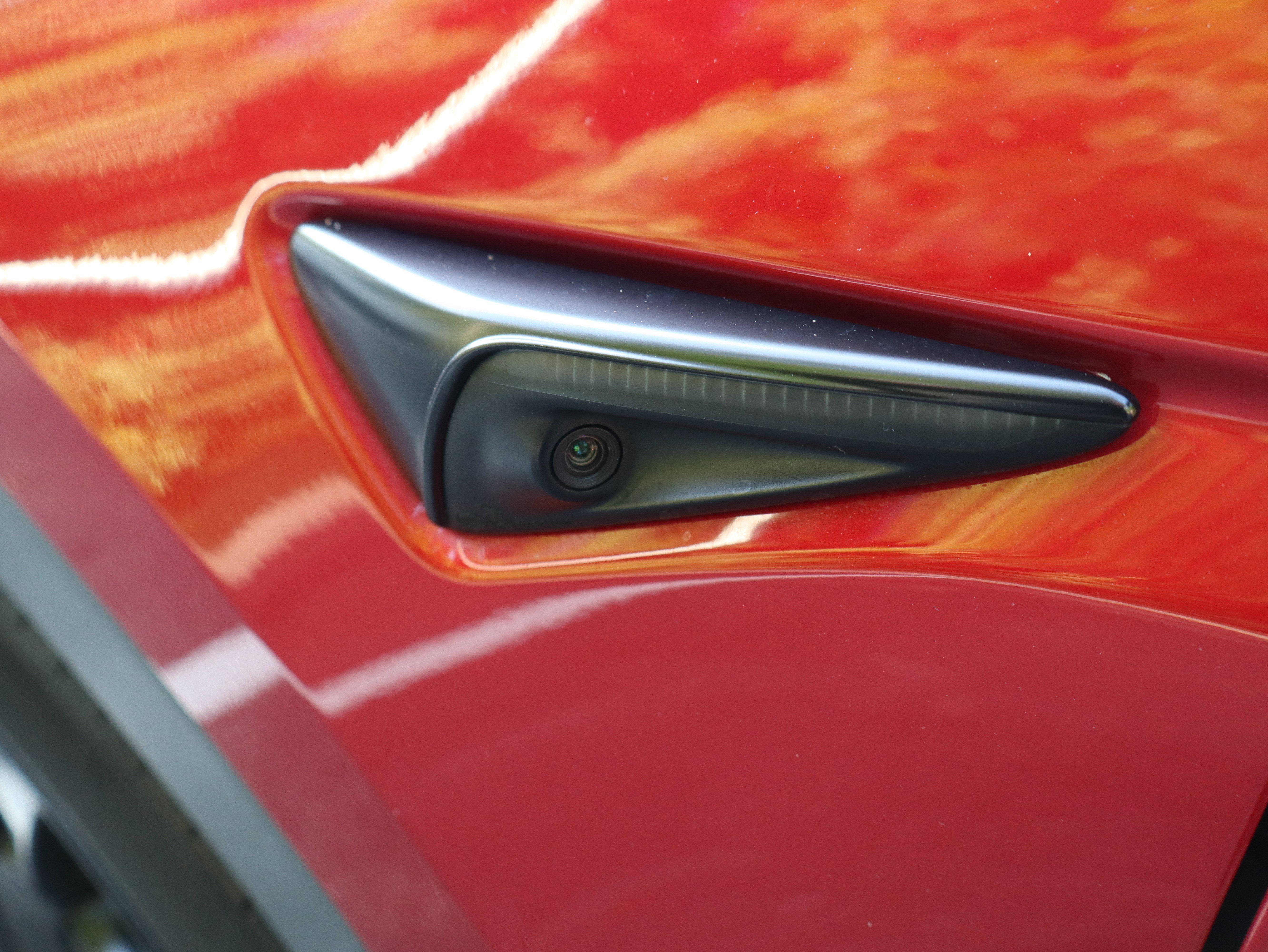 Used 2021 Tesla Model Y Long Range AWD/4WD image 45