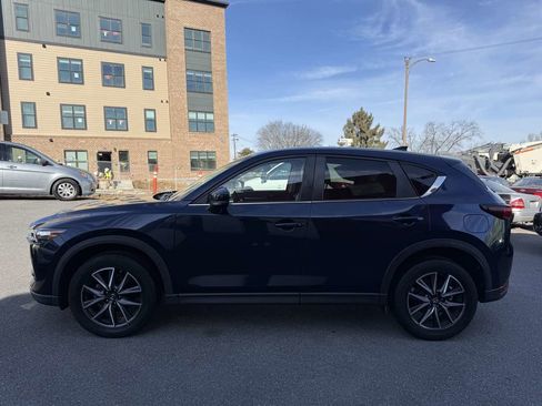 Used 2018 MAZDA CX-5 Touring w/ Preferred Equipment Package image 4