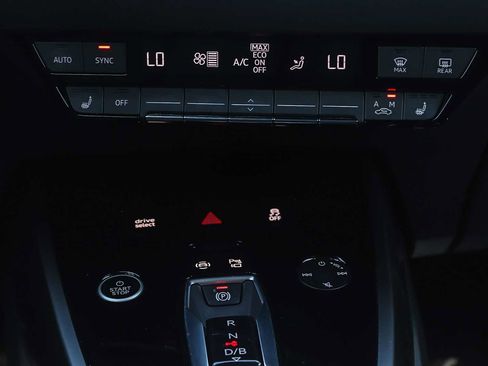 Used 2023 Audi Q4 e-tron Premium w/ Premium Plus RWD image 17