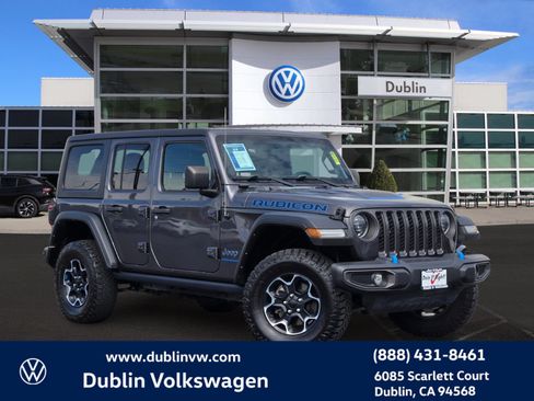 Used 2023 Jeep Wrangler Unlimited Rubicon 4xe w/ Cold Weather Group AWD/4WD image 1