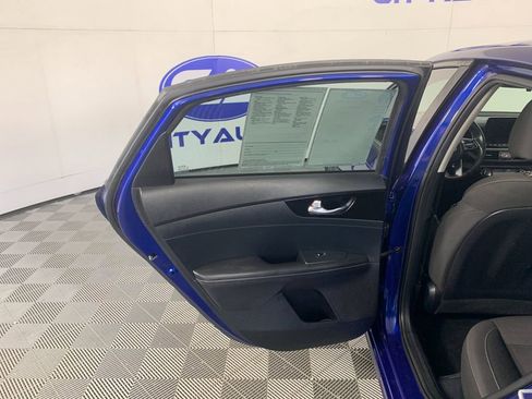 Used 2019 Kia Forte S image 30