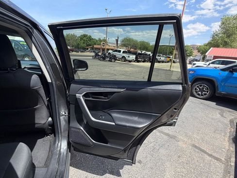 Used 2021 Toyota RAV4 LE w/ Carpet Mat Package (TMS) image 24
