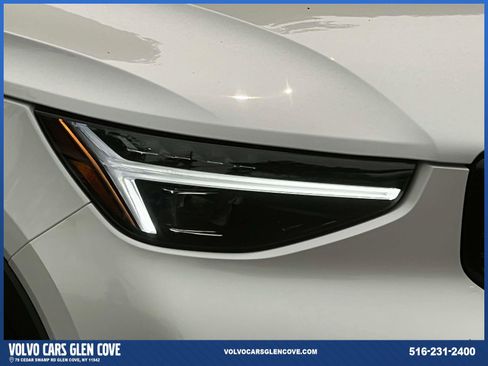 Used 2026 Volvo XC40 B5 Ultra w/ Climate Package AWD/4WD image 8