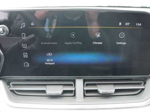 New 2026 Chevrolet Trax LT w/ Driver Confidence Package image 13