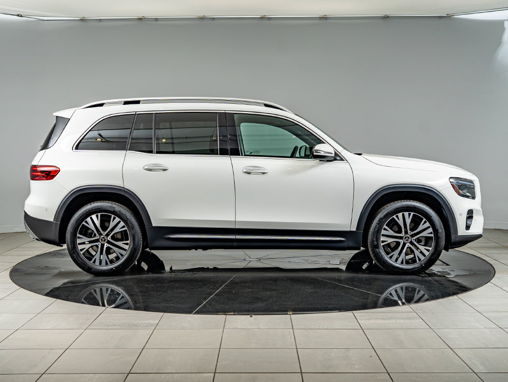 Certified 2026 Mercedes-Benz GLB 250 4MATIC image 4