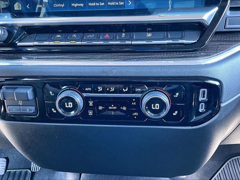 Used 2023 Chevrolet Silverado 1500 RST RWD image 16