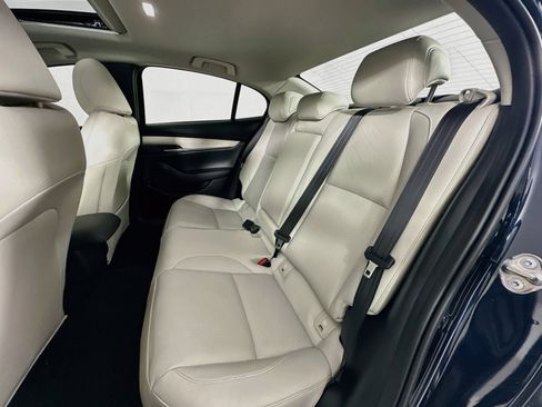 Used 2019 MAZDA MAZDA3 AWD Sedan w/ Premium Package image 26