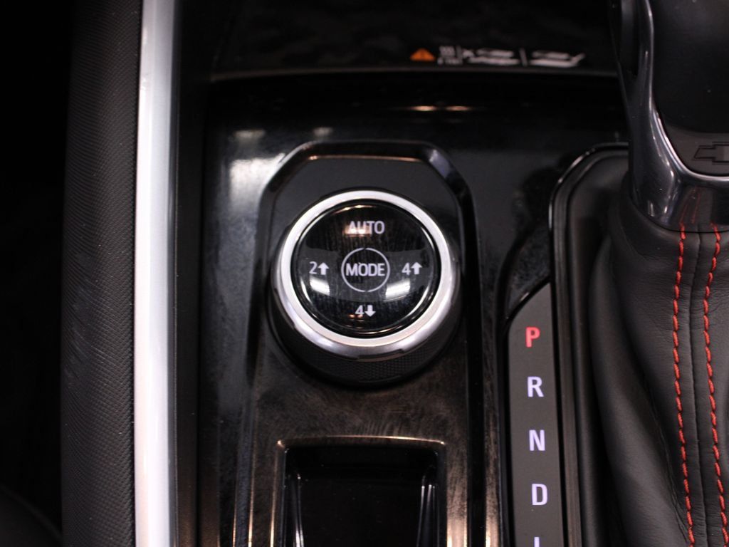 Used 2024 Chevrolet Colorado Z71 w/ Z71 Convenience Package 2 AWD/4WD image 26