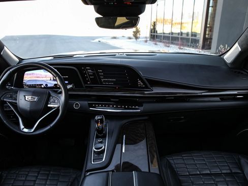 Used 2022 Cadillac Escalade Sport Platinum image 32