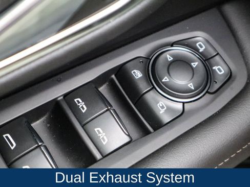 Used 2024 Chevrolet Tahoe High Country w/ Premium Package 2 image 25