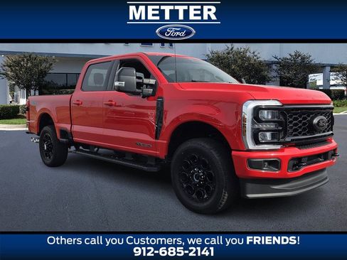 Used 2025 Ford F250 Lariat w/ Black Appearance Package image 1