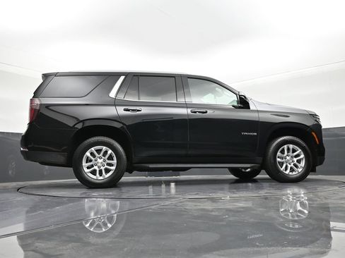 Used 2025 Chevrolet Tahoe LS RWD image 25