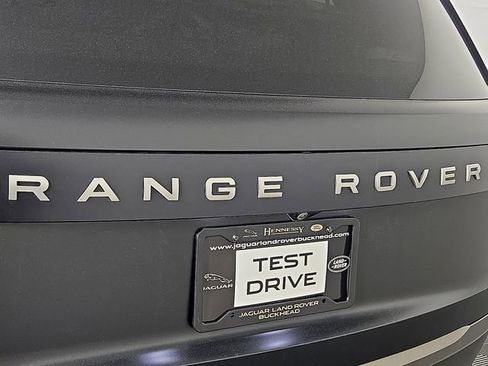 Used 2025 Land Rover Range Rover Long Wheelbase SE AWD/4WD image 30