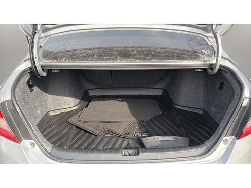 Used 2021 Honda Accord Sport image 16