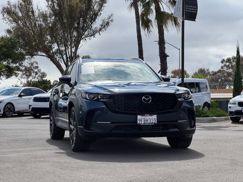 Used 2023 MAZDA CX-50 AWD 2.5 S w/ Premium Plus Pkg image 3
