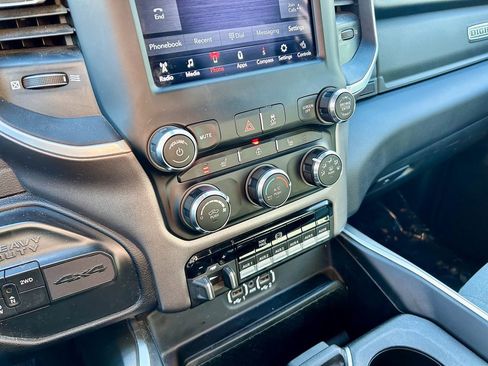 Used 2021 RAM 2500 Big Horn w/ Level 1 Equipment Group image 25