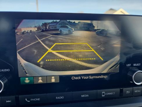 Certified 2025 Honda Accord LX image 19