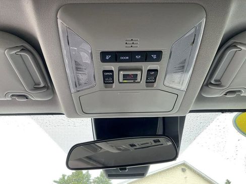 Used 2022 Toyota RAV4 XLE w/ Convenience Package image 38