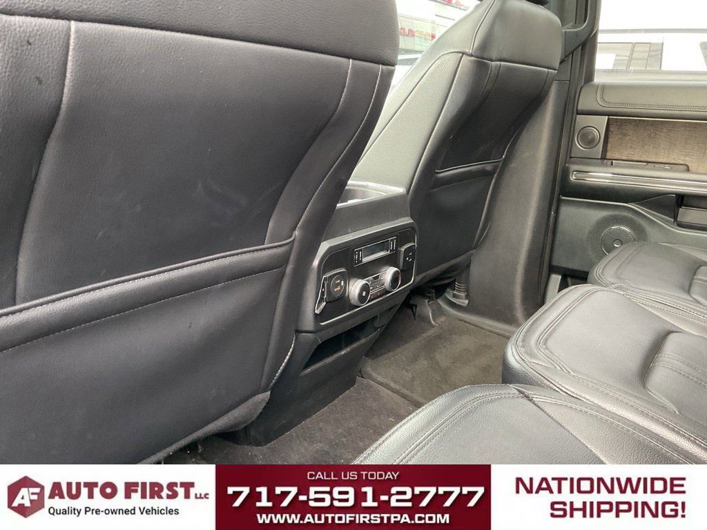 Used 2021 Ford Expedition Max Limited AWD/4WD image 14