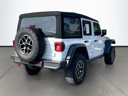 Certified 2024 Jeep Wrangler Rubicon image 7