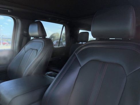 Used 2024 Ford Expedition Max Limited RWD image 7