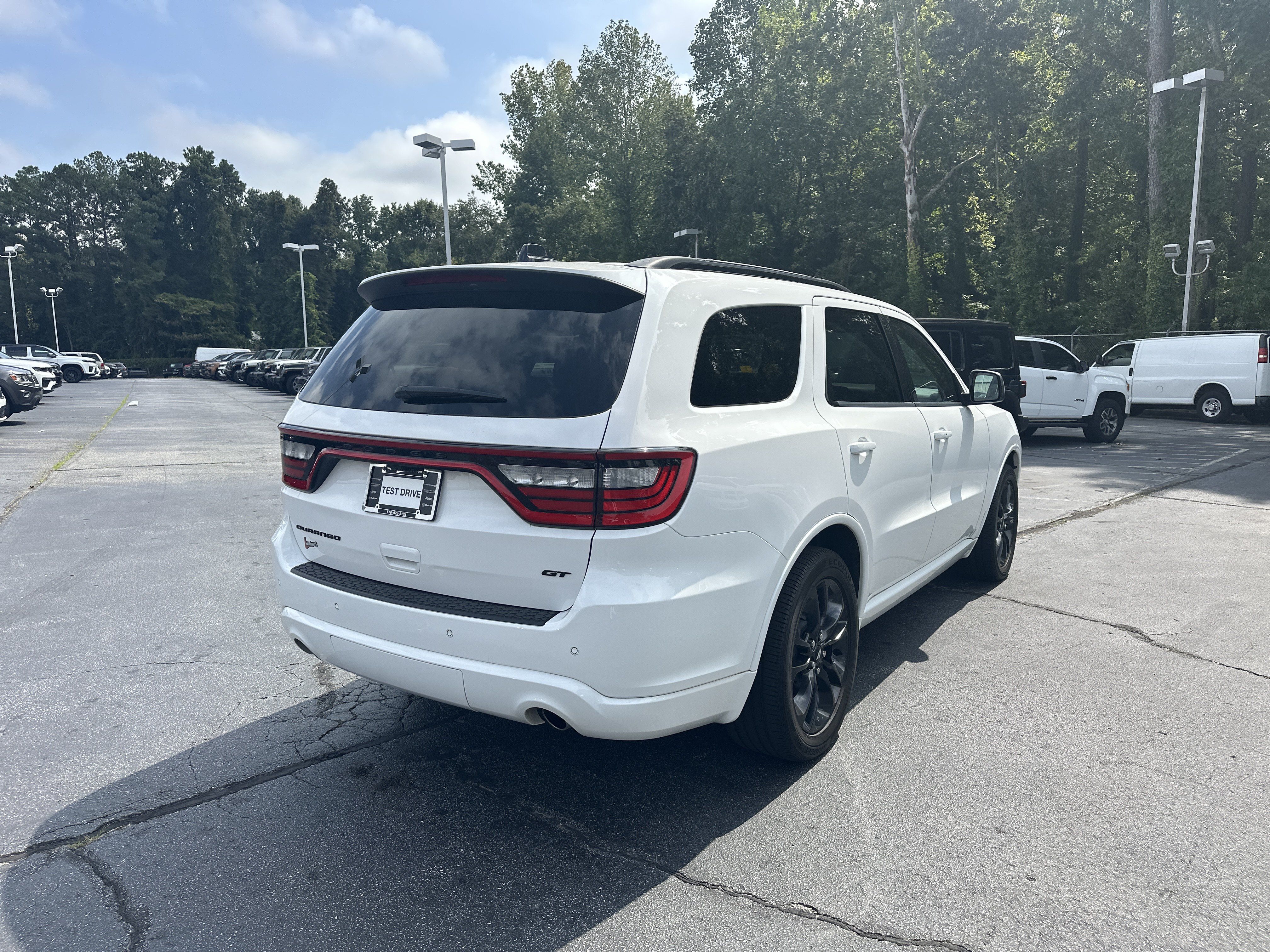 Used 2025 Dodge Durango GT w/ Blacktop Package RWD image 9