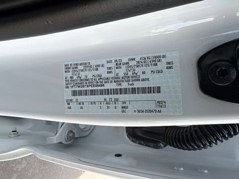 Used 2023 Ford F250 XL w/ XL Chrome Package image 34