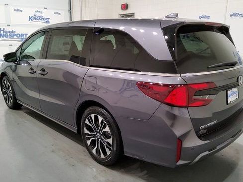 Used 2025 Honda Odyssey Elite image 5