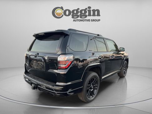 Used 2020 Toyota 4Runner Nightshade w/ Phone Cable & Charge Package image 6