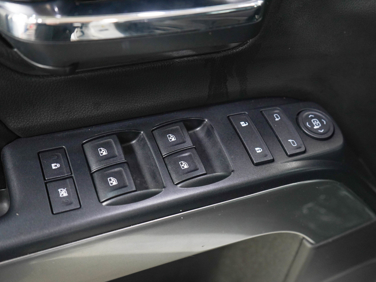 Used 2016 Chevrolet Silverado 1500 LT w/ All Star Edition AWD/4WD image 22