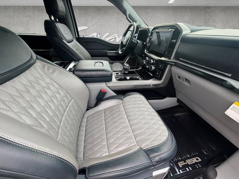 Used 2023 Ford F150 Limited image 25