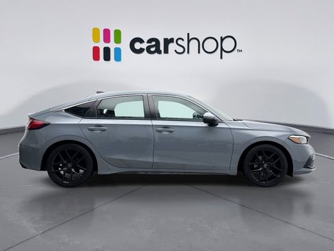 Used 2022 Honda Civic Sport Touring image 6