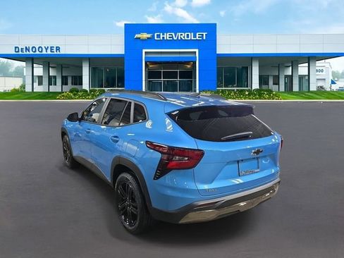 New 2026 Chevrolet Trax ACTIV w/ Sunroof Package image 8
