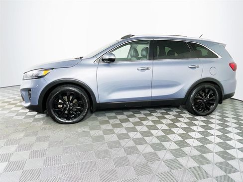Used 2020 Kia Sorento EX image 4
