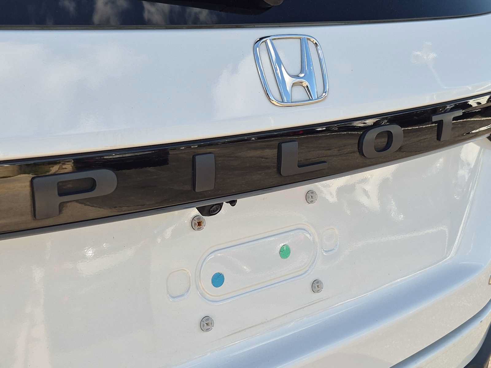 Certified 2024 Honda Pilot Touring image 12