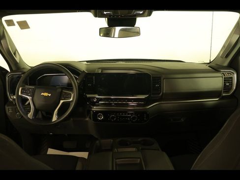 Used 2023 Chevrolet Silverado 1500 LT image 17