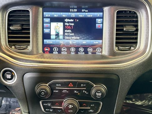 Used 2018 Dodge Charger GT image 15