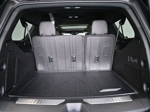 New 2025 Chevrolet Suburban Premier w/ Sun And Tow Package image 41