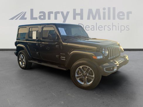 Used 2021 Jeep Wrangler Unlimited Sahara w/ Safety Group image 7
