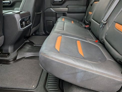 Certified 2021 GMC Sierra 1500 AT4 w/ AT4 Premium Package image 26