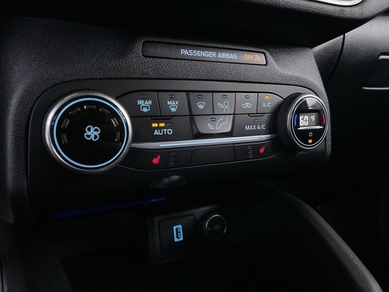 Used 2020 Ford Escape SE AWD/4WD image 18
