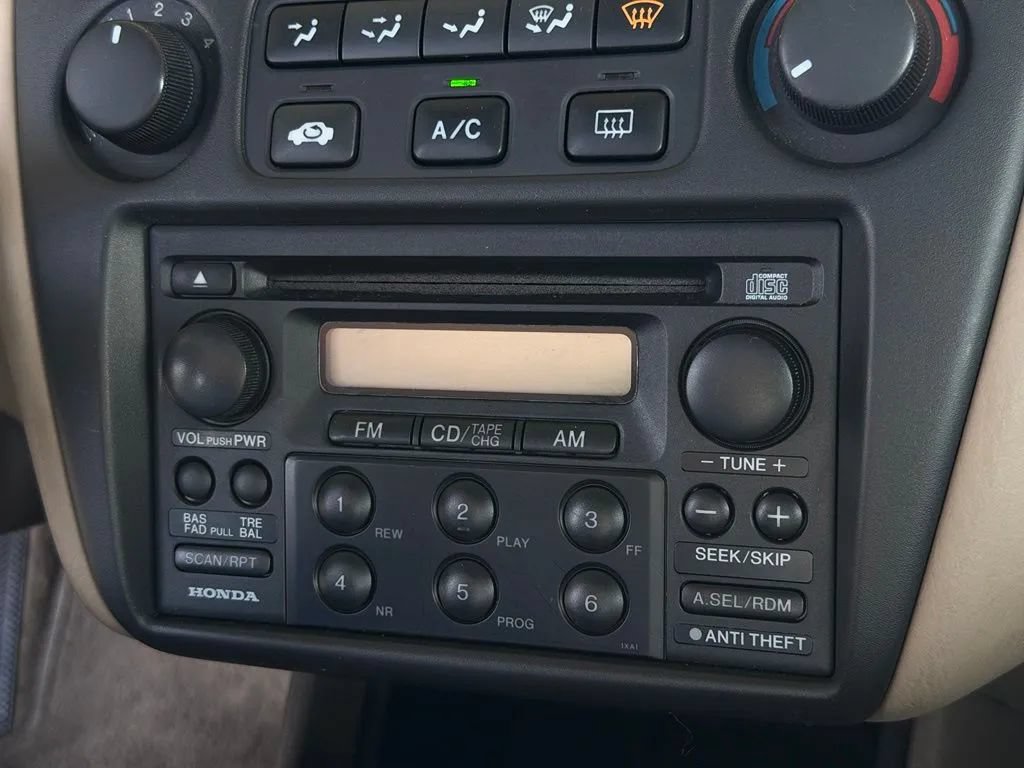 Used 2000 Honda Accord EX image 40