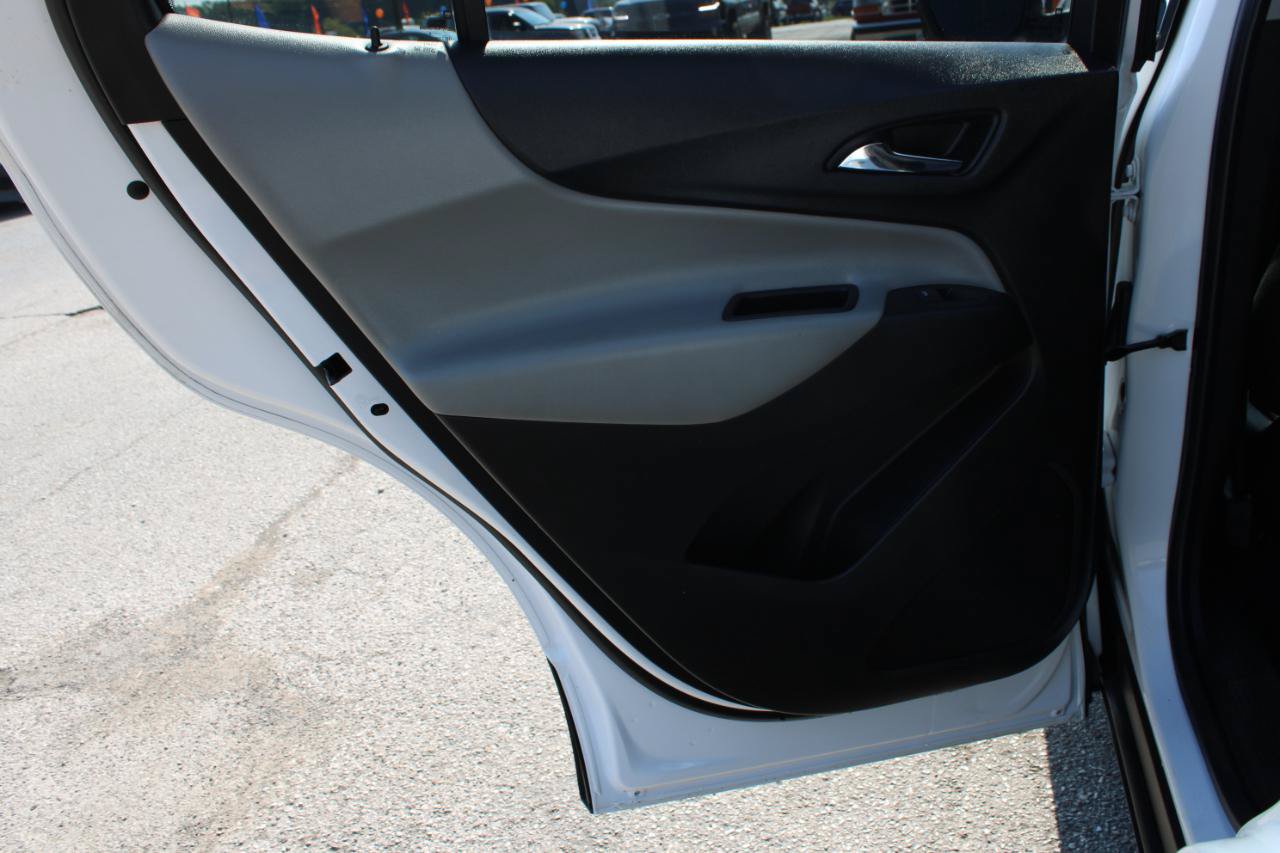 Used 2020 Chevrolet Equinox LT FWD image 41