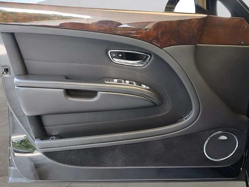 Used 2014 Bentley Mulsanne RWD image 7