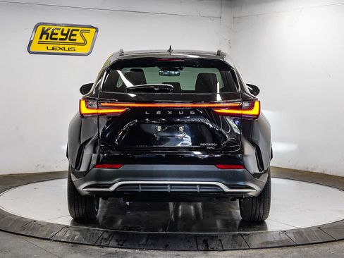 Used 2025 Lexus NX 350 F Sport AWD/4WD image 3