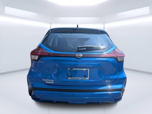 Used 2024 Nissan Kicks SV FWD image 4